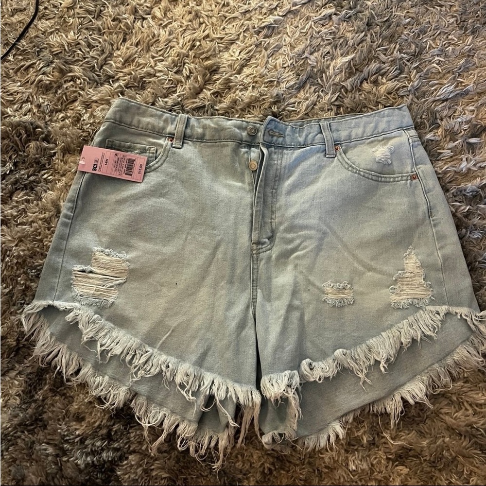 NWT High Waisted Light Wash Denim Shorts